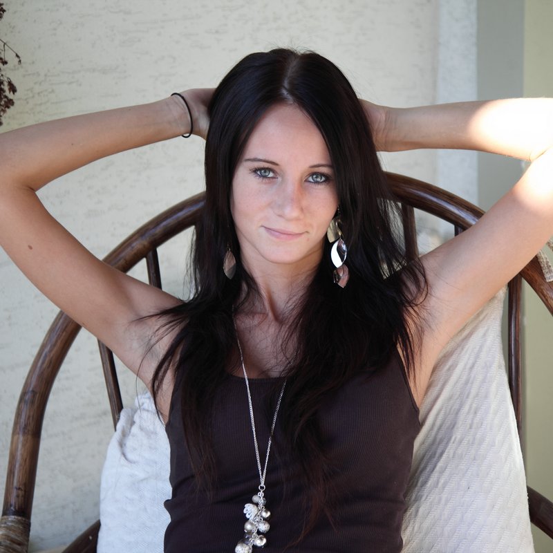 Liana 24 Escort services Ivondale