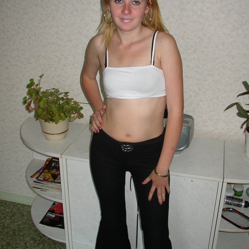 Bettye 20 Escort Collier