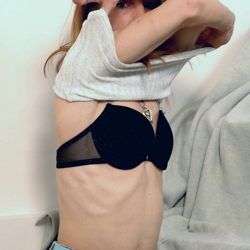 Michelle 23 Meet escort Edholm