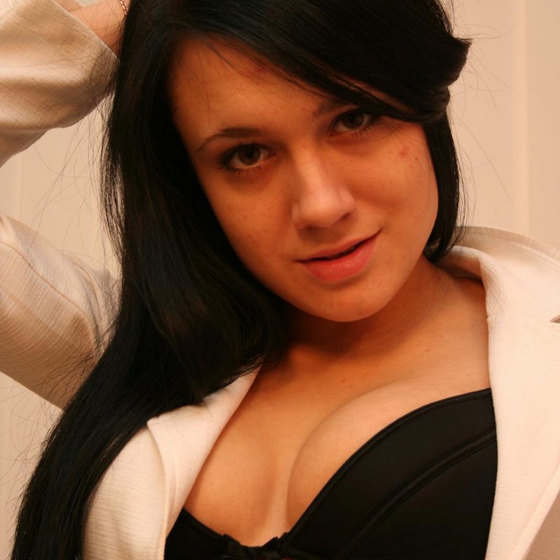Shirlee 24 Escort girl Komar Park