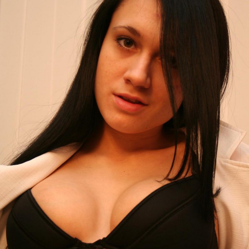 Eleanor 30 Escort Knobsville