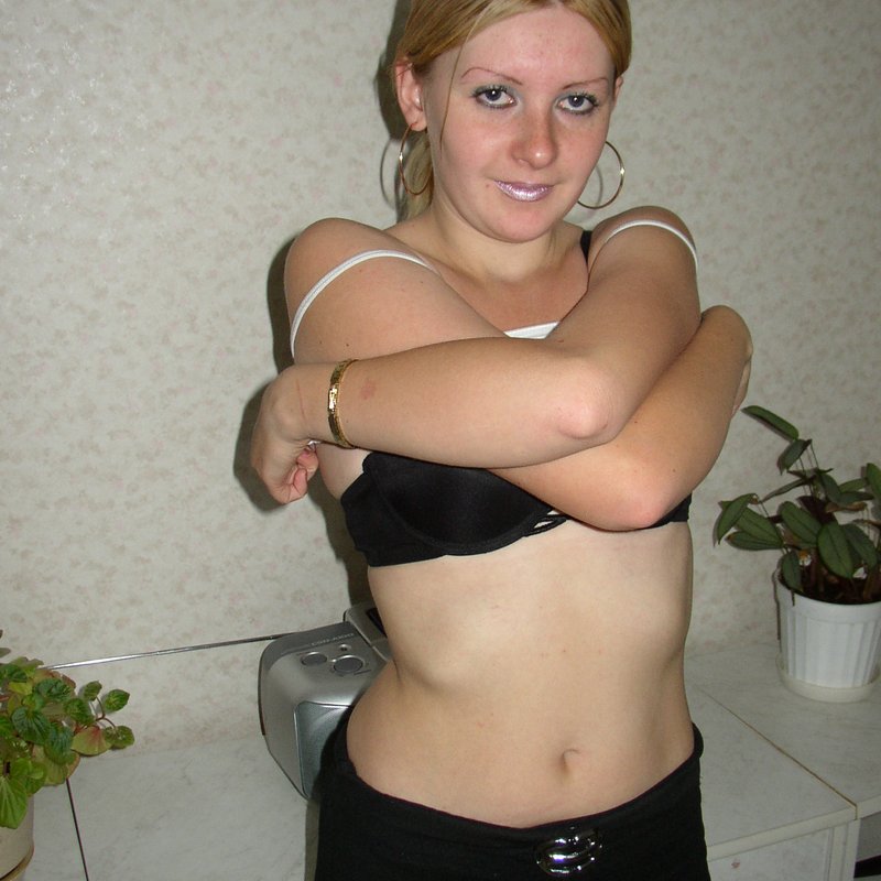 Katie 34 Escort Rokey