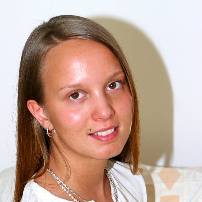 Sonia 30 Prostitute Zuehl