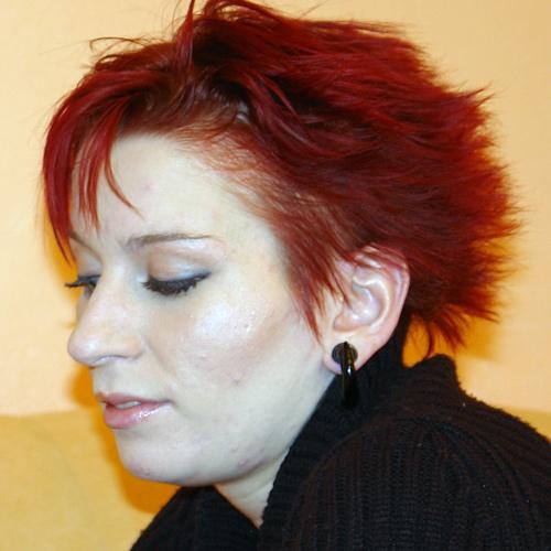 Earleen 27 Escort Collier