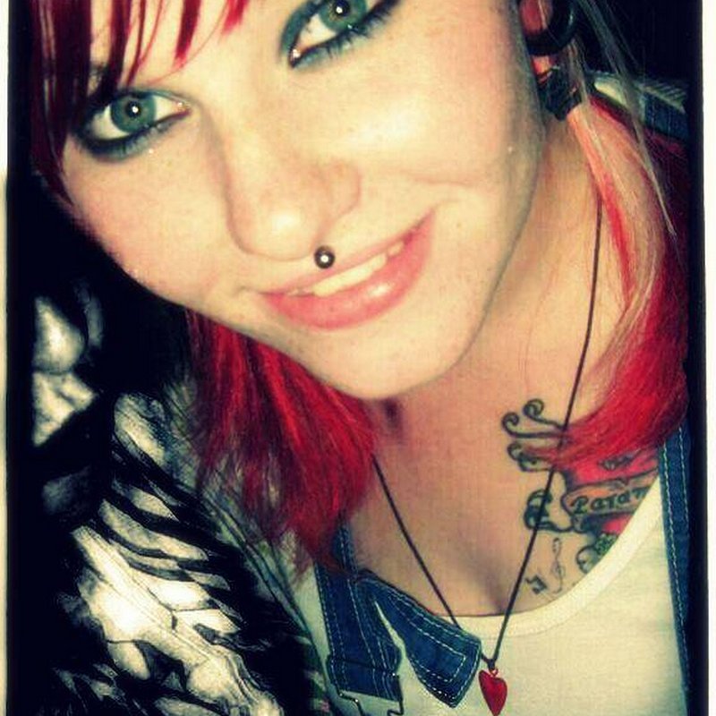 Almira 25 Escort services Clayton