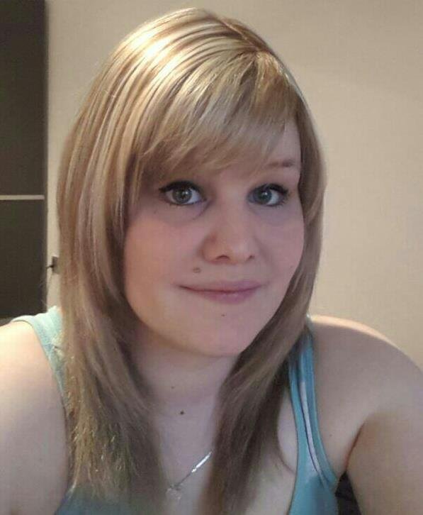 Jillie 21 Meet escort Everly