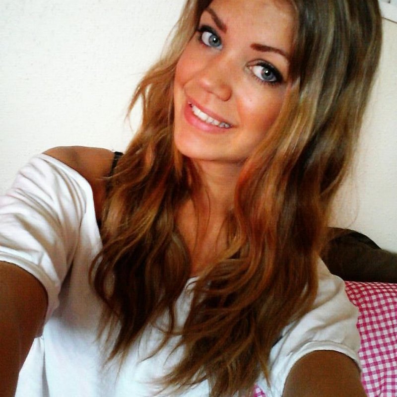 Addie 32 Escort Sapolil