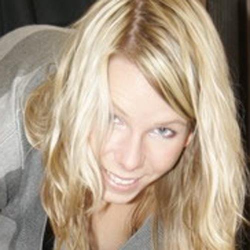 Kylee 32 Escort Galeyville